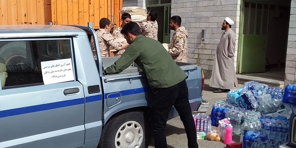 ارسال محموله کمک&zwnj;های مردمی شازند برای سیل&zwnj;زدگان لرستان و ایلام+تصاویر
