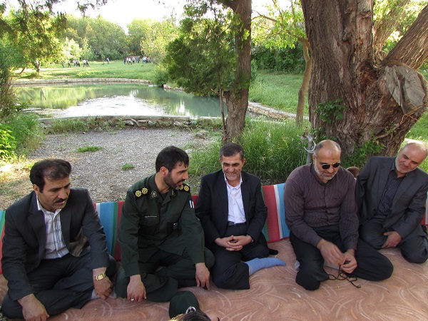 جانبازان و ایثارگران افتخار کشور هستند جانبازان و ایثارگران افتخار کشور هستند