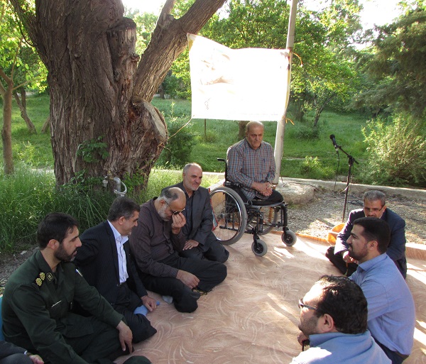 جانبازان و ایثارگران افتخار کشور هستند جانبازان و ایثارگران افتخار کشور هستند