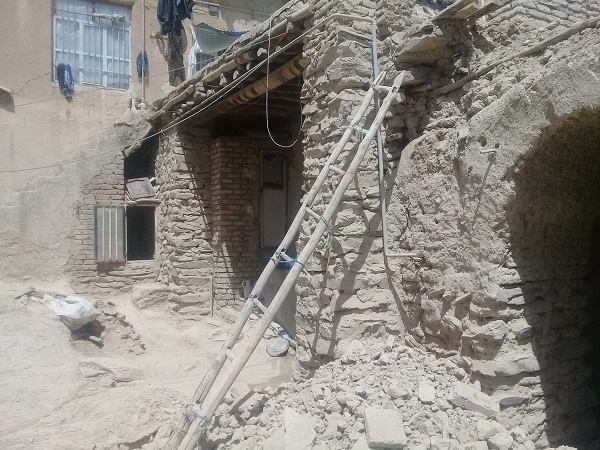 مناطق سیل زده شهرستان شازند توسط بسیج سازندگی سپاه شهرستان مورد بررسی قرار گرفت مناطق سیل زده شهرستان شازند توسط بسیج سازندگی سپاه شهرستان مورد بررسی قرار گرفت