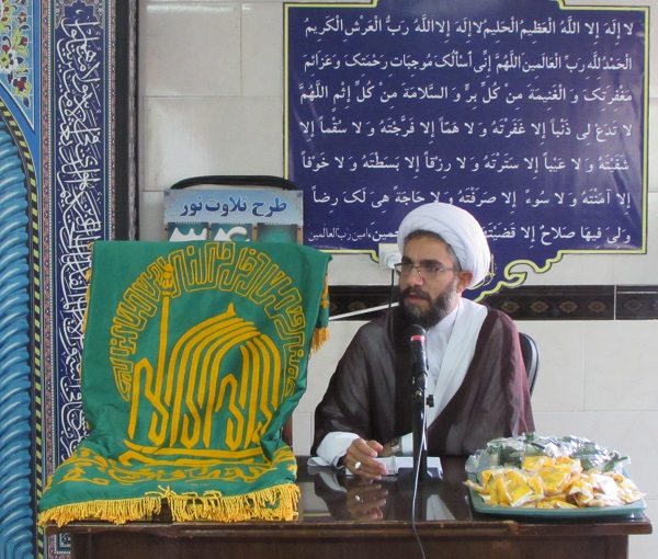 امروز برای مقابله با هجمه های دشمنان وظیفه سنگینی برعهده داریم