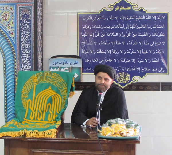 امروز برای مقابله با هجمه های دشمنان وظیفه سنگینی برعهده داریم