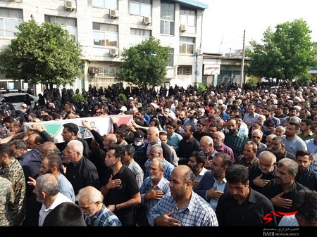 پیکر 8 شهید گمنام و یک شهید مدافع حرم بردستان مردم مازندران تشییع شد پیکر 8 شهید گمنام و یک شهید مدافع حرم بردستان مردم مازندران تشییع شد