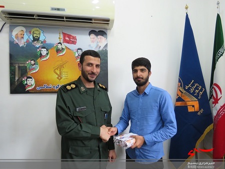 خبرنگاران متعهد روحیه انقلابی گری را در جامعه گسترش دهند