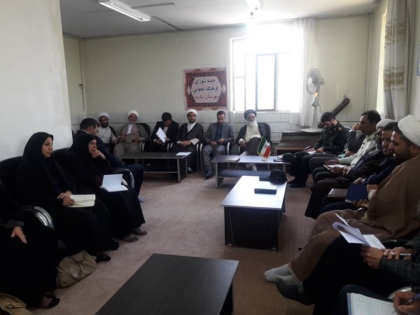 ازدواج آسان باید بین جوانان&zwnj;گسترش باید