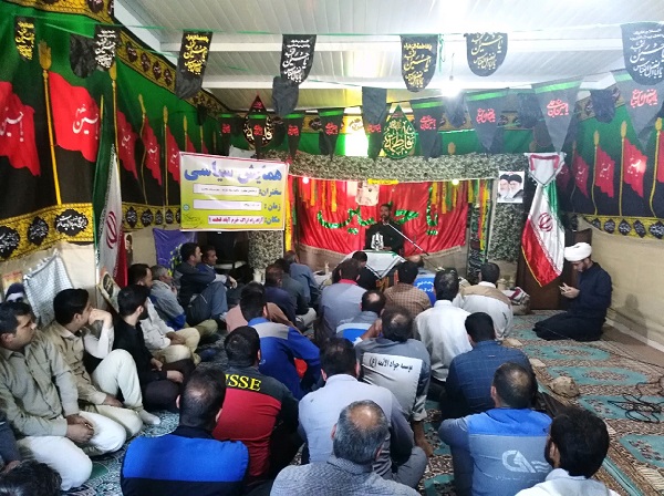 برگزاری نشست سیاسی در موسسه جوادالائمه از زیر مجموعه قرارگاه خاتم الانبیاء