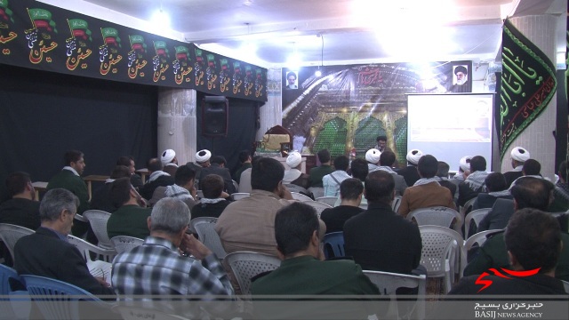 اولین گام اقتصاد اسلامی، اقتصاد مقاومتی است
