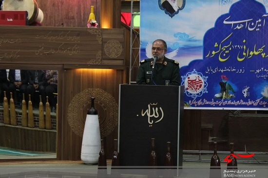 بازوبند پهلوانی بسیج کشور بر بازوان «سینا غلامی» بسته شد بازوبند پهلوانی بسیج کشور بر بازوان «سینا غلامی» بسته شد