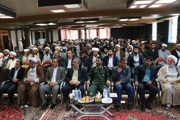 همایش استانی یاوران وقف در شهر آستانه