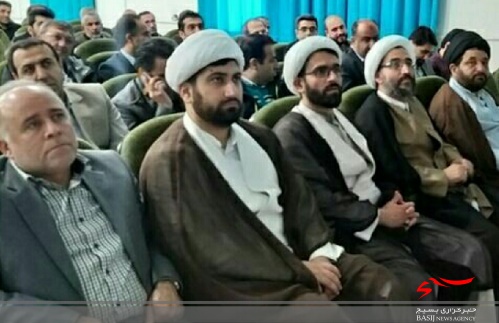 تهدیدهای فضای مجازی را میتوان با ارتقای سوادرسانهای به فرصت تبدیل کرد تهدیدهای فضای مجازی را میتوان با ارتقای سوادرسانهای به فرصت تبدیل کرد