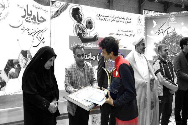 تیم فوتسال بیمارستان سینا قهرمان جام احسان ماندگار استان مرکزی شد