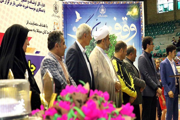 تیم فوتسال بیمارستان سینا قهرمان جام احسان ماندگار استان مرکزی شد