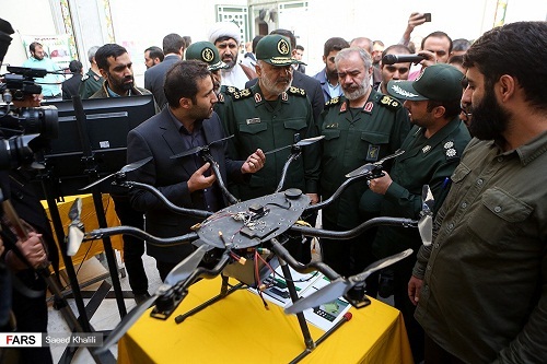 بازدید سرلشکر سلامی از صبحگاه مشترک یگان های نمونه سپاه تهران بزرگ