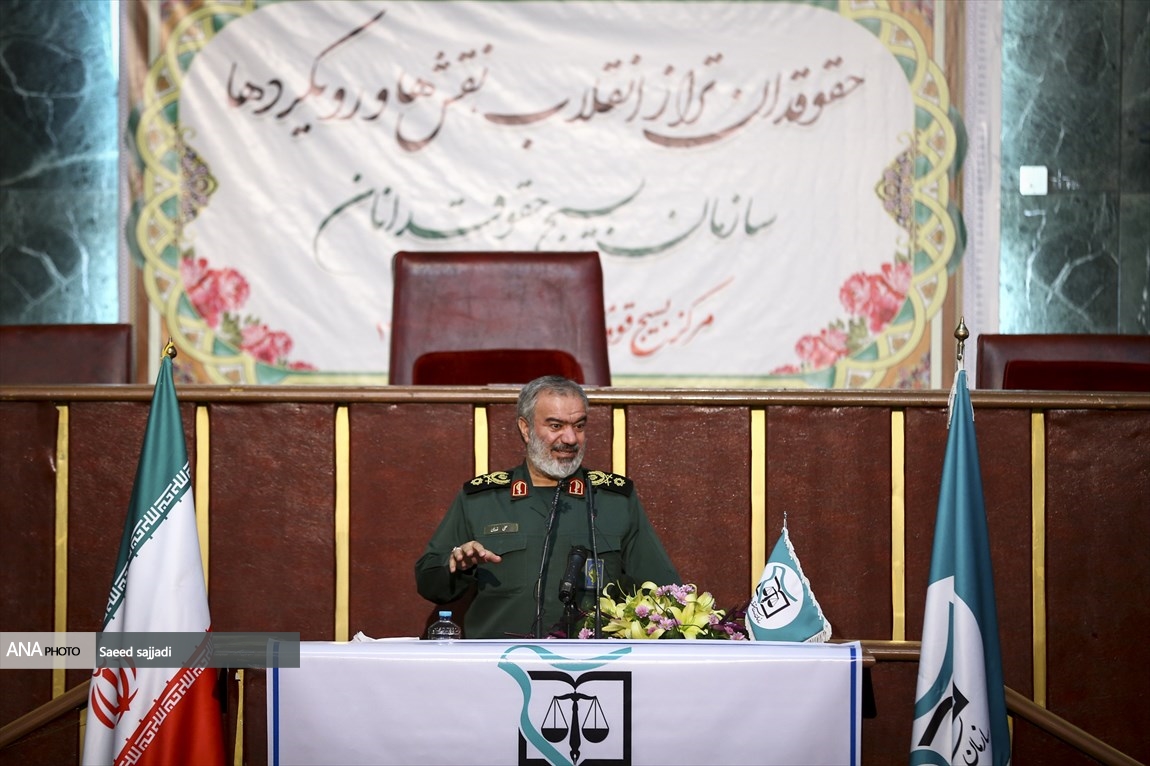 جانشین فرمانده کل سپاه: حتی یک نفر از سپاه و بسیج در اتفاقات اخیر مسلّح نبود