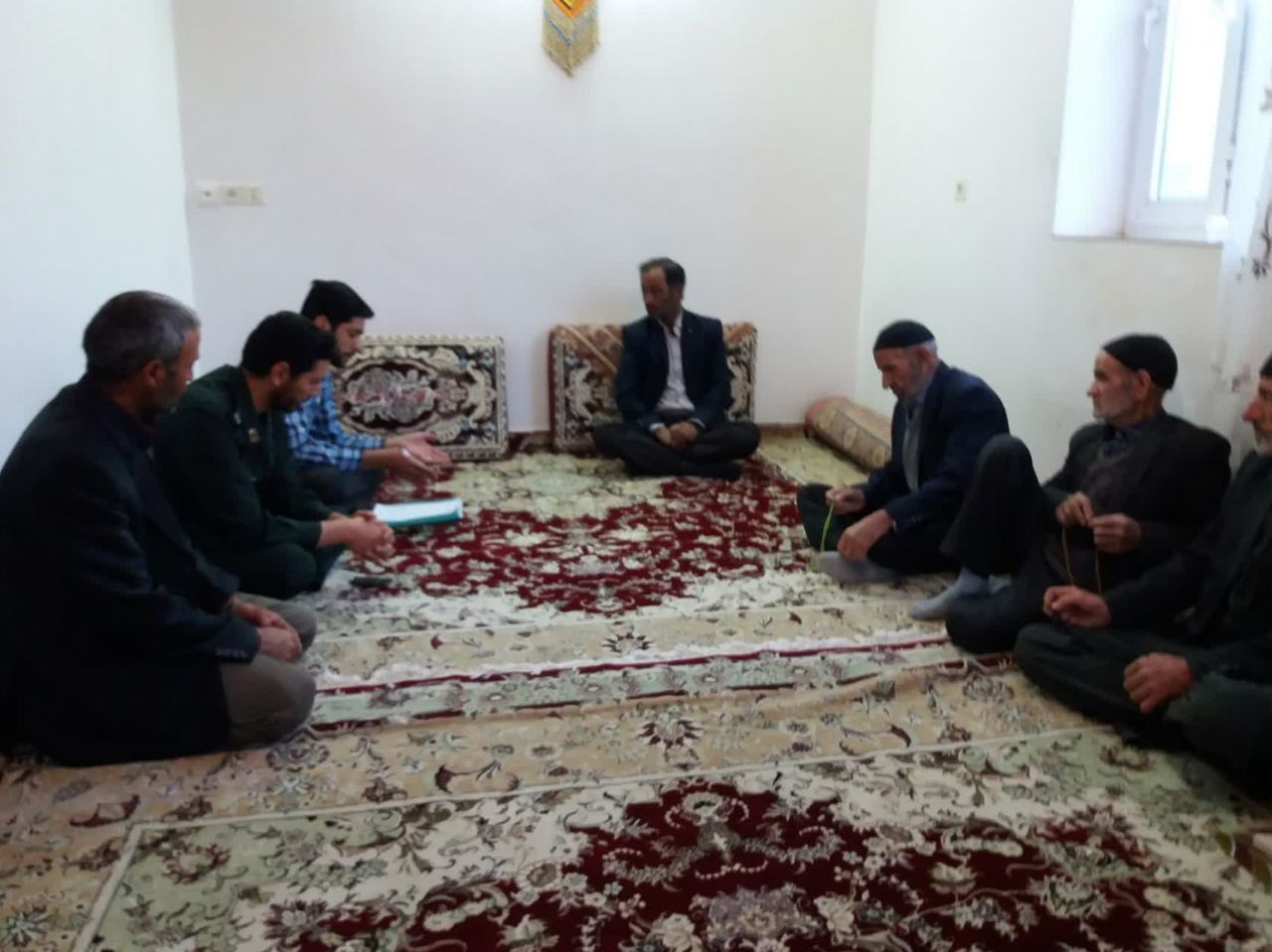 جلسات توجیهی ایجاد صندوق قرض الحسنه در پایگاهها و مساجد جلسات توجیهی ایجاد صندوق قرض الحسنه در پایگاهها و مساجد