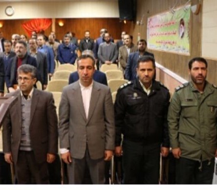 بخشنامه های خودتان را در کشوهای میزهایتان مخفی نکنید این بخشنامه ها را براي مردم شفاف سازي كنيد