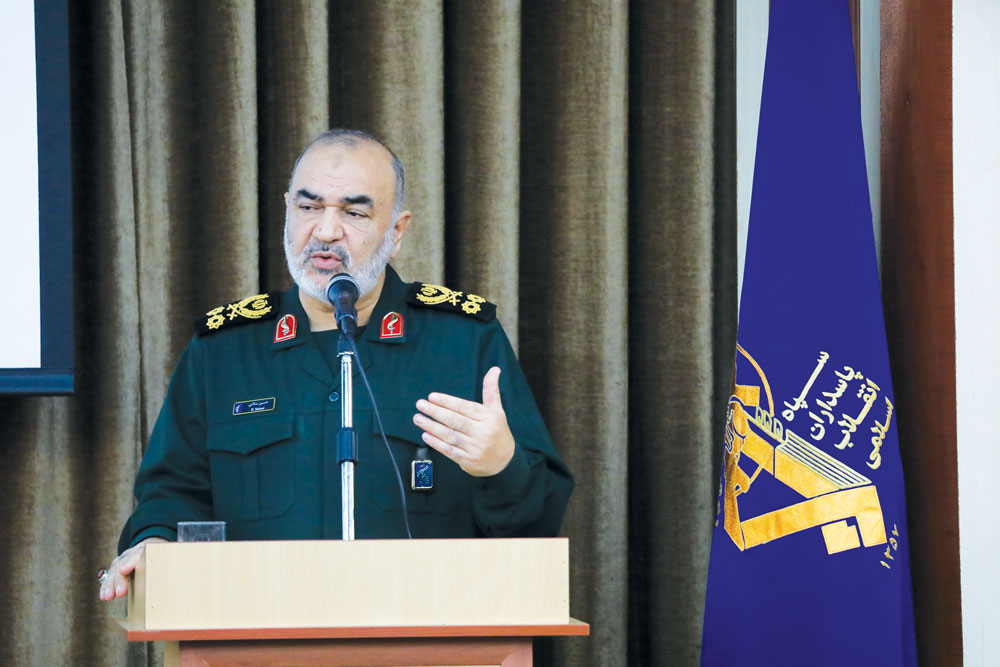 سپاه یک حزب نیست / در انتخابات دخالت نمی کنیم/بایددر مقابل امتداد دهندگان تفکرات غرب بایستیم سپاه یک حزب نیست / در انتخابات دخالت نمی کنیم/بایددر مقابل امتداد دهندگان تفکرات غرب بایستیم