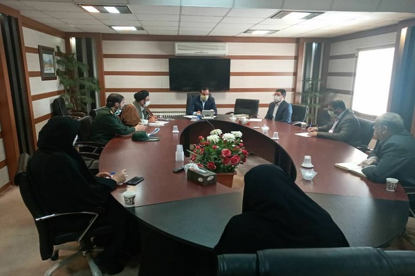 اولین قرارگاه و ستاد کمک های مومنانه شهرستان شازند اولین قرارگاه و ستاد کمک های مومنانه شهرستان شازند