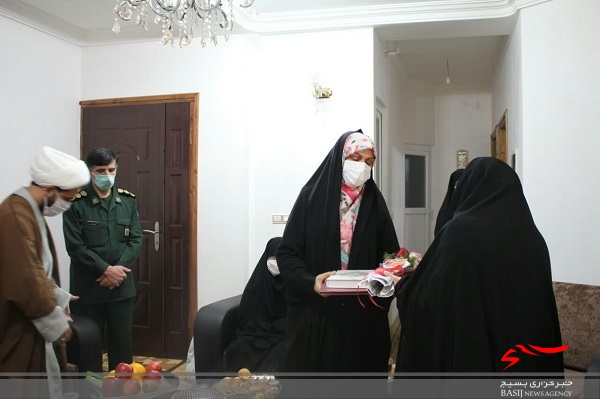 تجلیل از طلبه&zwnj;های جهادی توسط بسیج طلاب سپاه کربلا