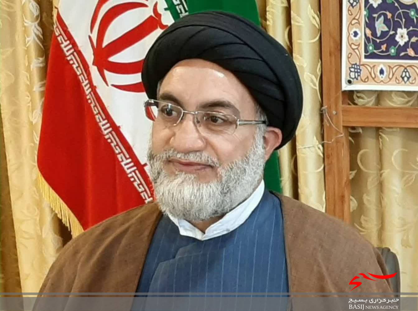 ضرورت تربیت دانش&zwnj;آموزان انقلابی، ایثارگر و استکبارستیز