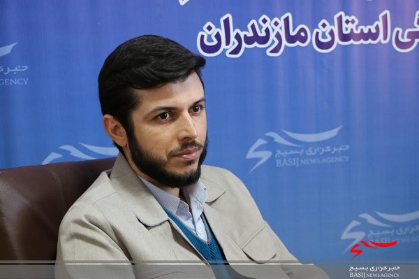 با استقلال خواهی میتوان بر غرب زدگی غلبه کرد / حلال مشکلات کشور تفکر انقلاب است با استقلال خواهی میتوان بر غرب زدگی غلبه کرد / حلال مشکلات کشور تفکر انقلاب است