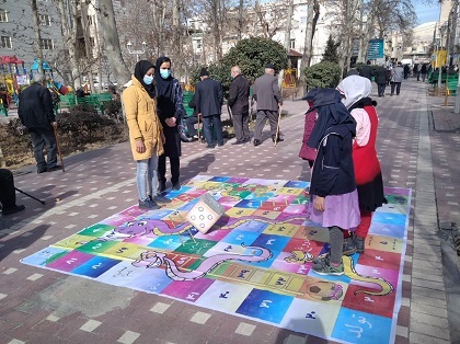 برگزاری مسابقات بومی محلی برای کودکان کار