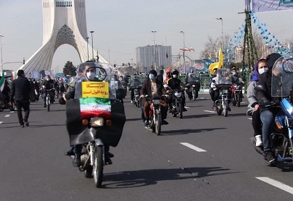 حماسه تماشایی مردم تهران در راهپیمایی 22 بهمن 99
