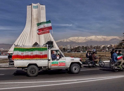 حماسه تماشایی مردم تهران در راهپیمایی 22 بهمن 99