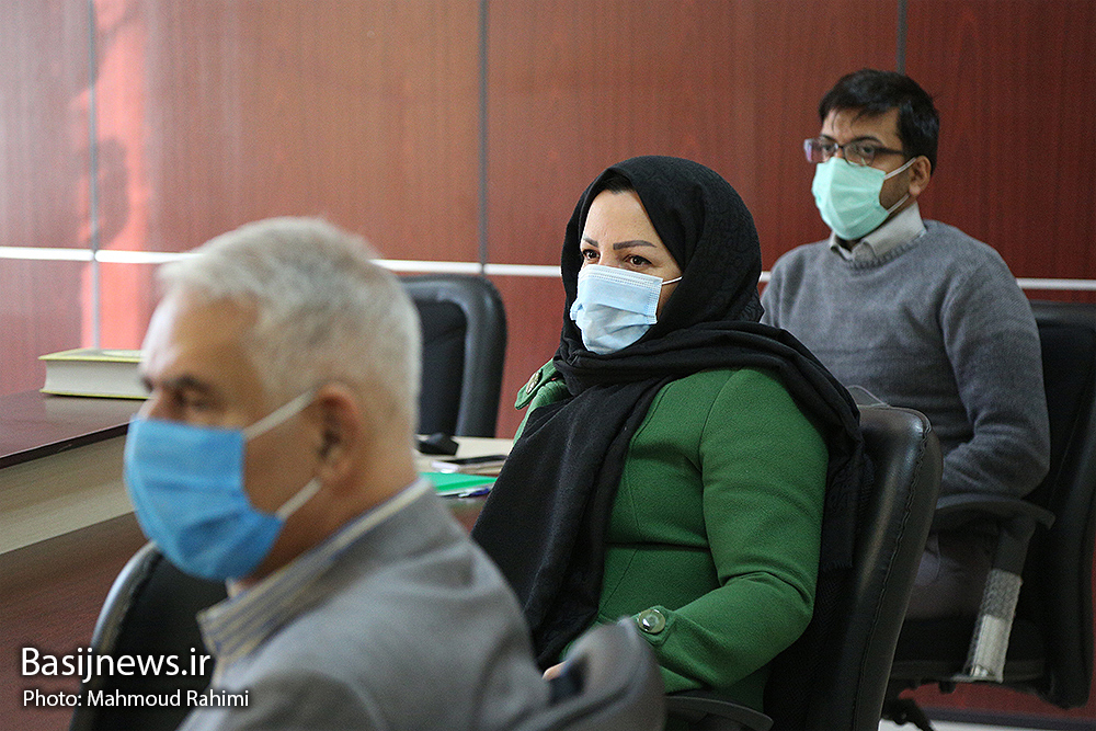 از سرمایه&zwnj;های خاک گرفته ۲۴۰ میلیارد تومانی در صنعت تولید پوشک تا کمبود مواد اولیه/افزایش قیمت پوشک = کاهش نرخ ازدواج و زاد ولد