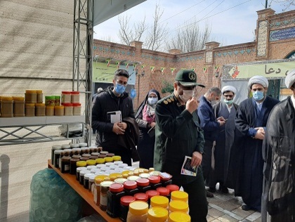 مراسم افتتاحیه غرفه اشتغالزایی در ناحیه حضرت ولیعصر (عج) برگزار شد