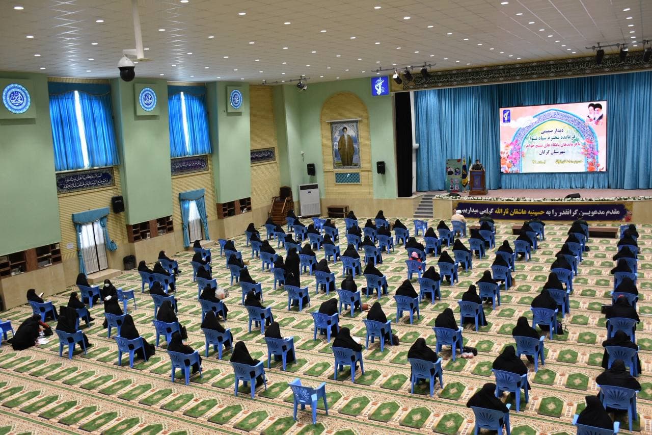دیدار سردار ملک شاهکوهی با فرماندهان پایگاه های مقاومت بسیج خواهر