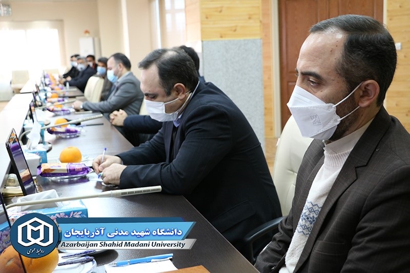 آیین تکریم و معارفه مسئول کانون بسیج اساتید دانشگاه شهید مدنی آ آیین تکریم و معارفه مسئول کانون بسیج اساتید دانشگاه شهید مدنی آ