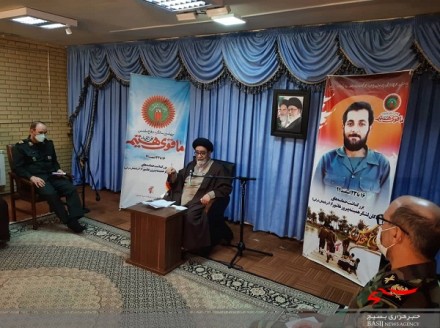 تبیین دوران دفاع مقدس مانع از تحریف آن می شود تبیین دوران دفاع مقدس مانع از تحریف آن می شود