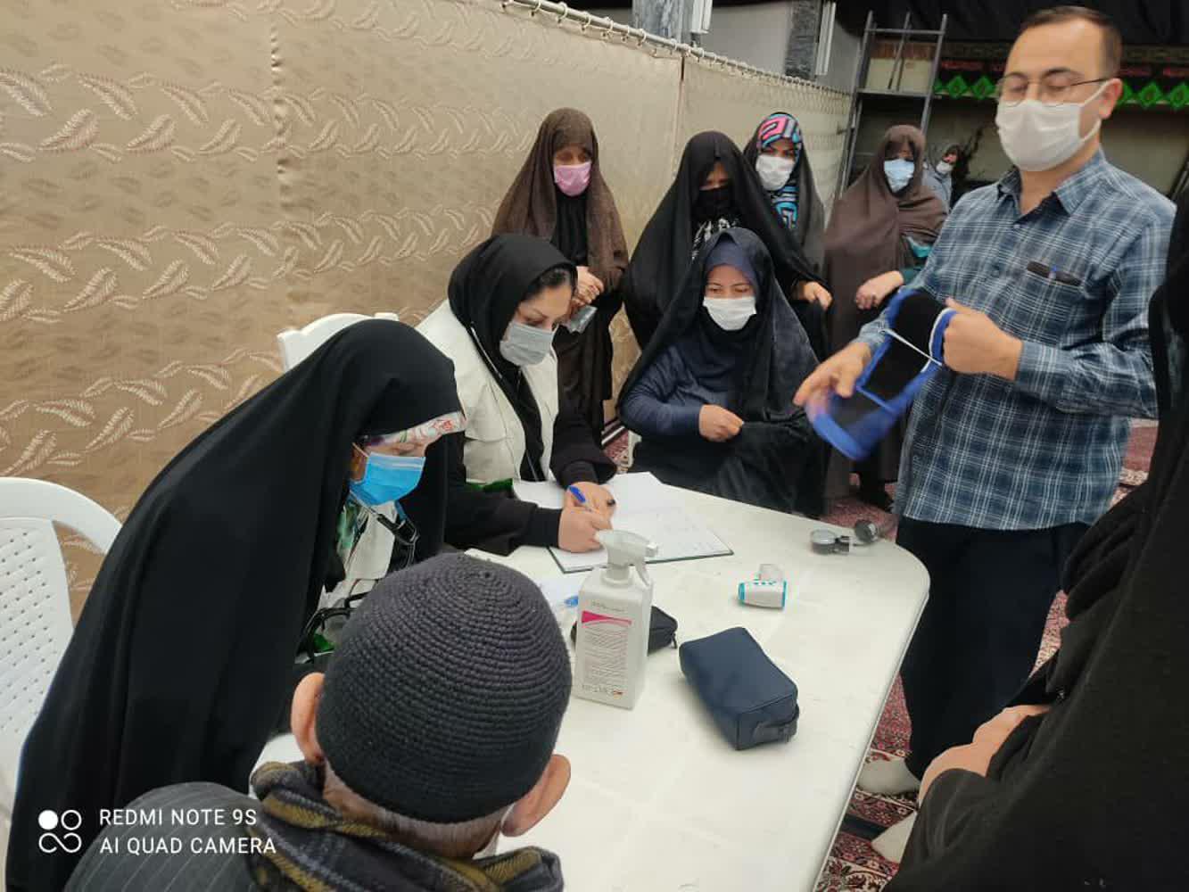 اجرای طرح ویزیت رایگان بسیج جامعه پزشکی در مسجد حضرت موسی بن جعفر(ع)منطقه اسلام آباد زنجان اجرای طرح ویزیت رایگان بسیج جامعه پزشکی در مسجد حضرت موسی بن جعفر(ع)منطقه اسلام آباد زنجان
