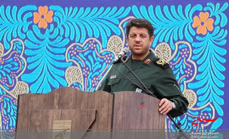 عاشورایی بودن شاخصه اصلی پاسدار انقلاب اسلامی است عاشورایی بودن شاخصه اصلی پاسدار انقلاب اسلامی است