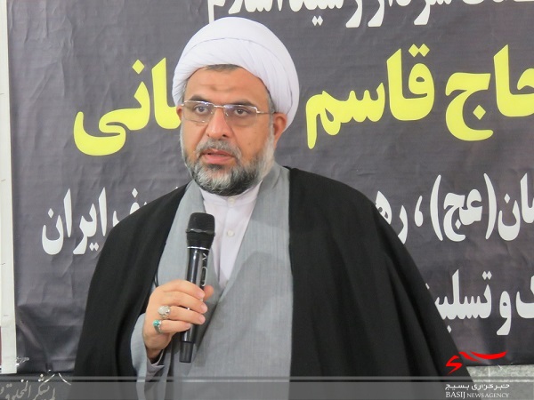 برخی&zwnj;ها کارشان سیاه نمایی علیه انقلاب است
