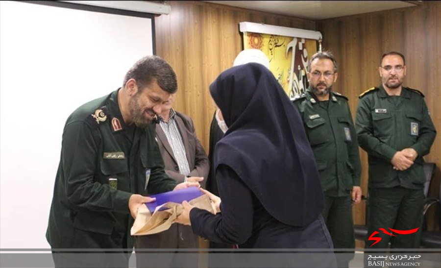 لحظههای تلاش مدافعان سلامت در خدمات رسانی به بیماران کرونایی فراموش ناشدنی است لحظههای تلاش مدافعان سلامت در خدمات رسانی به بیماران کرونایی فراموش ناشدنی است