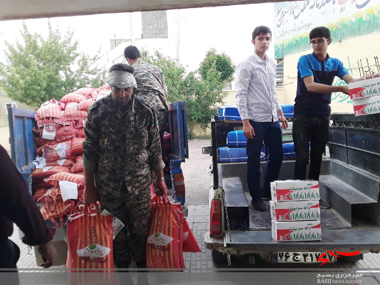 اجرای بخشی از سومین رزمایش کمک مومنانه گروه جهادی منتظران موعود بخش سجاس