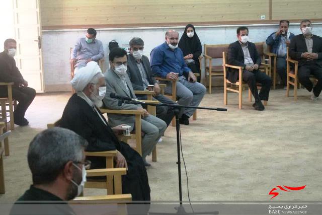 دیدار روسای دانشگاه های استان زنجان با نماینده ولی فقیه به مناسبت سالروز شهادت دکتر چمران و روز بسیج اساتید دیدار روسای دانشگاه های استان زنجان با نماینده ولی فقیه به مناسبت سالروز شهادت دکتر چمران و روز بسیج اساتید