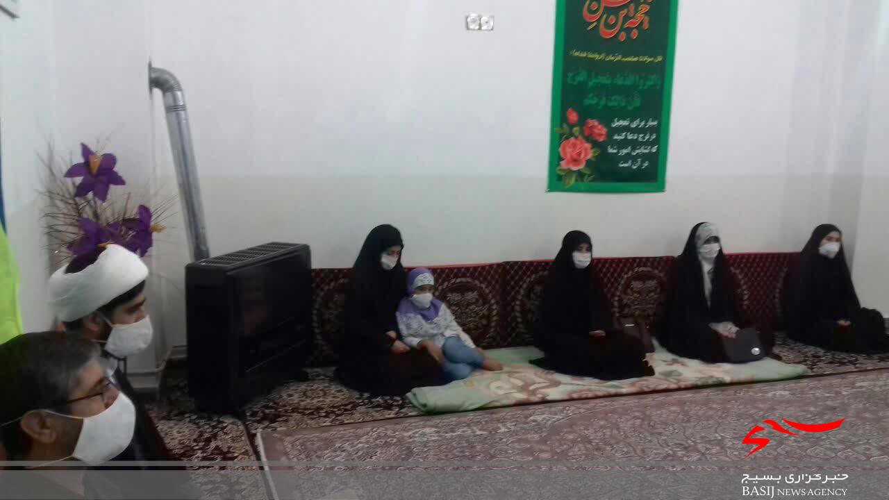 برگزاری نشست هفته عفاف و حجاب با حضور خواهران بسیجی در شهرستان طارم برگزاری نشست هفته عفاف و حجاب با حضور خواهران بسیجی در شهرستان طارم