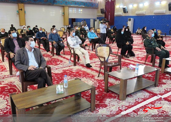 خانواده های شهدای مدافع سلامت استان بوشهر تجلیل شدند
