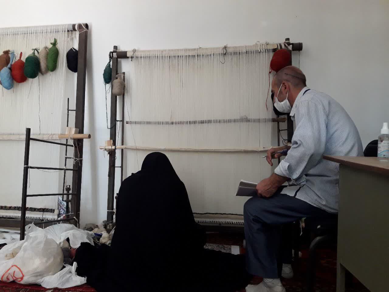 احیای هنر قالی&zwnj;بافی و ایجاد اشتغال برای بانوان روستاهای استان زنجان