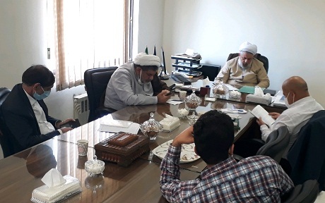 بسیج اقشار می بایست با تشکیل هیات های اندیشه ورز و برگزاری مناظره های گوناگون بصیرتی، گفتمان امامین انقلاب را برای کارکنان دستگاه های اجرایی تبیین کند