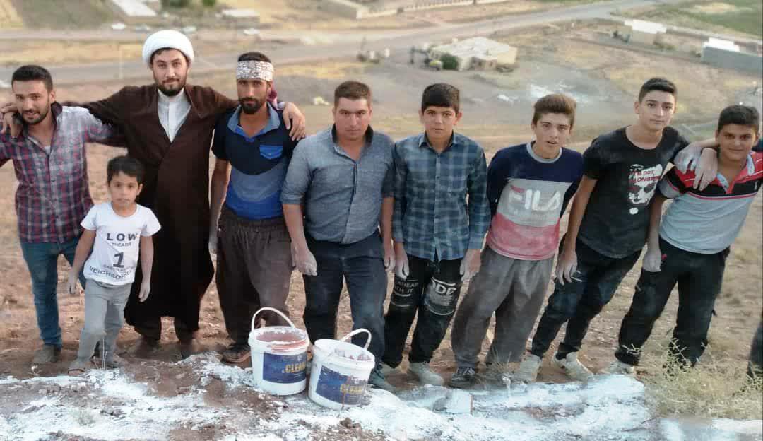 حی علی العزای حسینی؛ برپایی خیمه هایی با رنگ عشق به سالار شهیدان توسط نوجوانان روستاهای زنجان حی علی العزای حسینی؛ برپایی خیمه هایی با رنگ عشق به سالار شهیدان توسط نوجوانان روستاهای زنجان