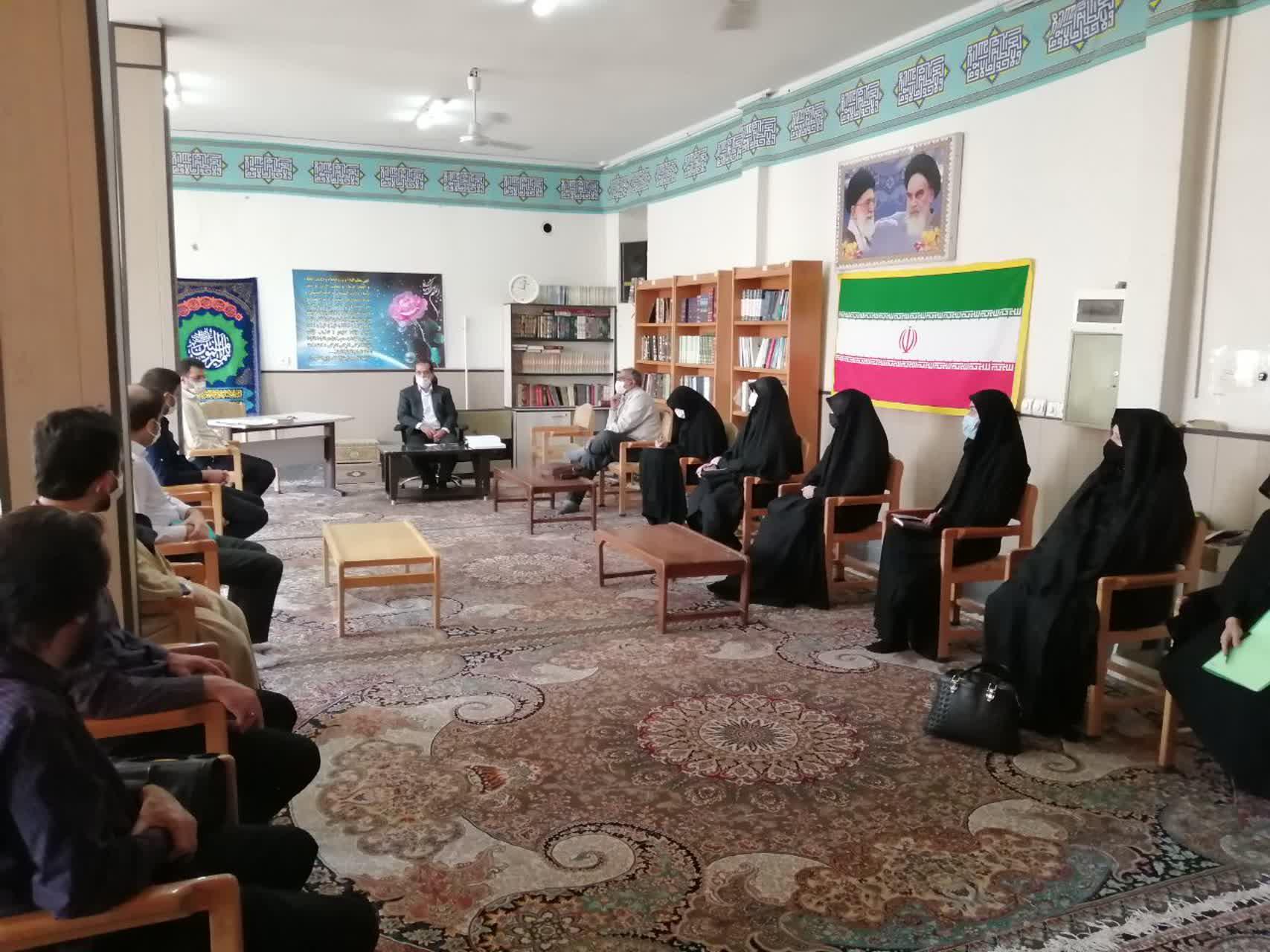 برگزاری جلسات کارگروههای چهارگانه بسیج فرهنگیان ناحیه یک قم برگزاری جلسات کارگروههای چهارگانه بسیج فرهنگیان ناحیه یک قم