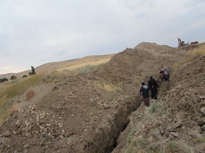 بازدید جناب سرهنگ اکبری فرمانده ناحیه مقاومت بسیج شهرستان شازند از پروژه احیاء قنات روستای زالیان
