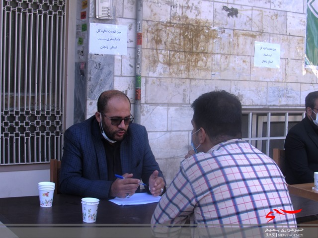 برپایی 50میز خدمت به همت بسیج کارمندی در زنجان برپایی 50میز خدمت به همت بسیج کارمندی در زنجان