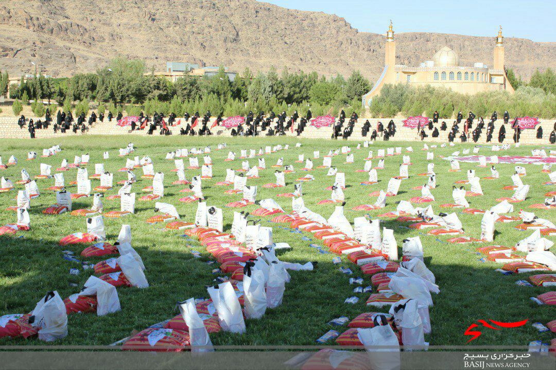 برگزاری رزمایش «مواسات و همدلی» به همت بسیج دانشجویی لرستان برگزاری رزمایش «مواسات و همدلی» به همت بسیج دانشجویی لرستان