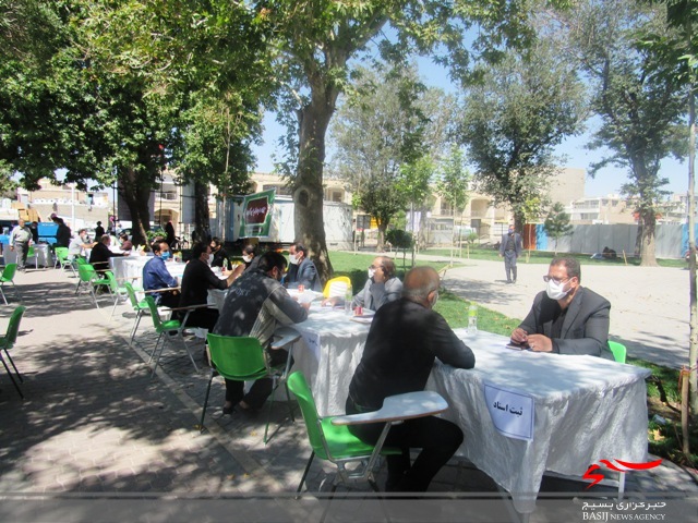 برگزاری میز خدمت با حضور دستگاه های اجرایی در زنجان+ تصاویر برگزاری میز خدمت با حضور دستگاه های اجرایی در زنجان+ تصاویر