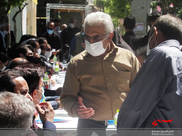 برگزاری میز خدمت با حضور دستگاه های اجرایی در زنجان+ تصاویر برگزاری میز خدمت با حضور دستگاه های اجرایی در زنجان+ تصاویر